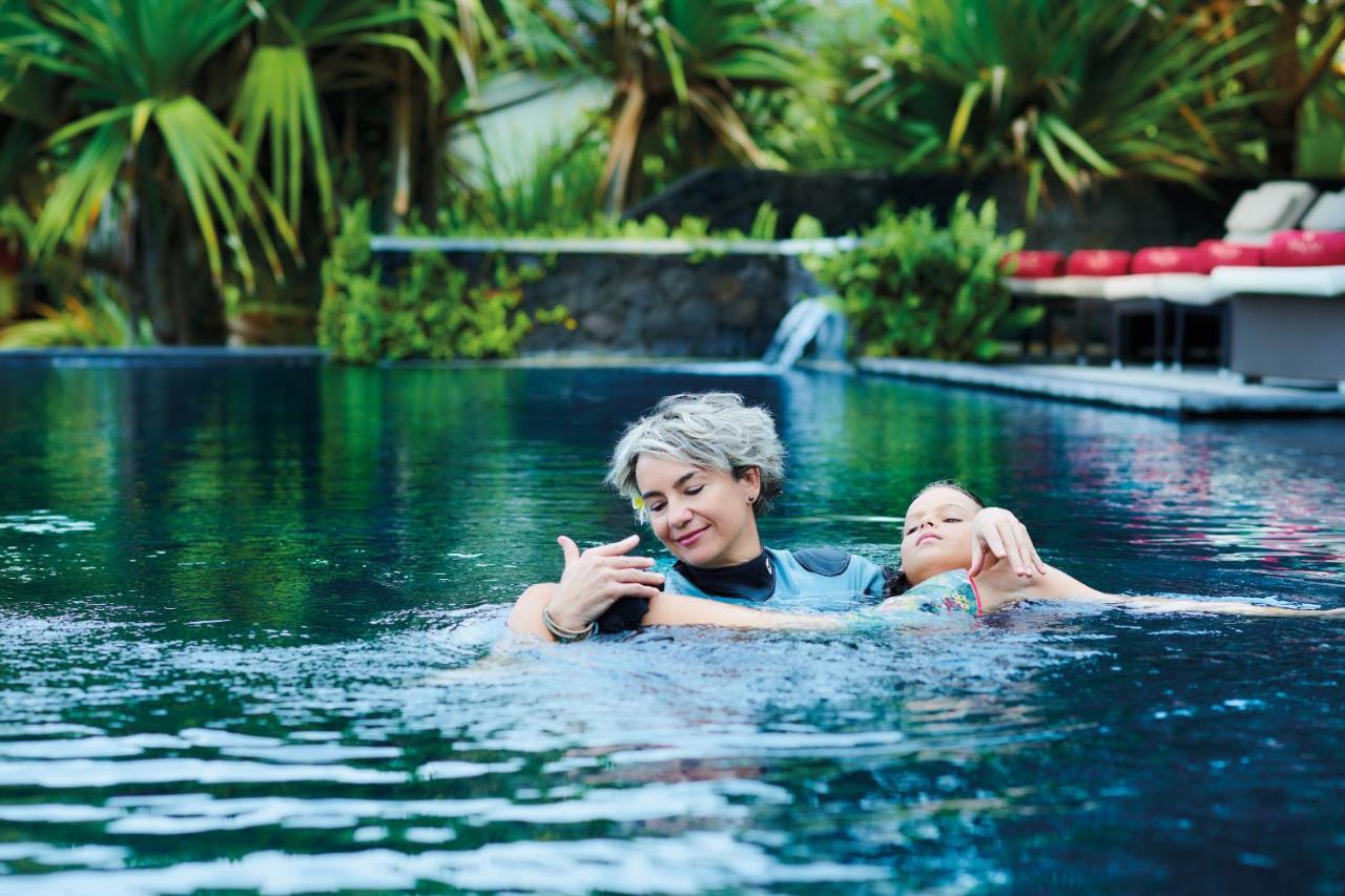 パーム ホテル&スパ Petite Île エクステリア 写真